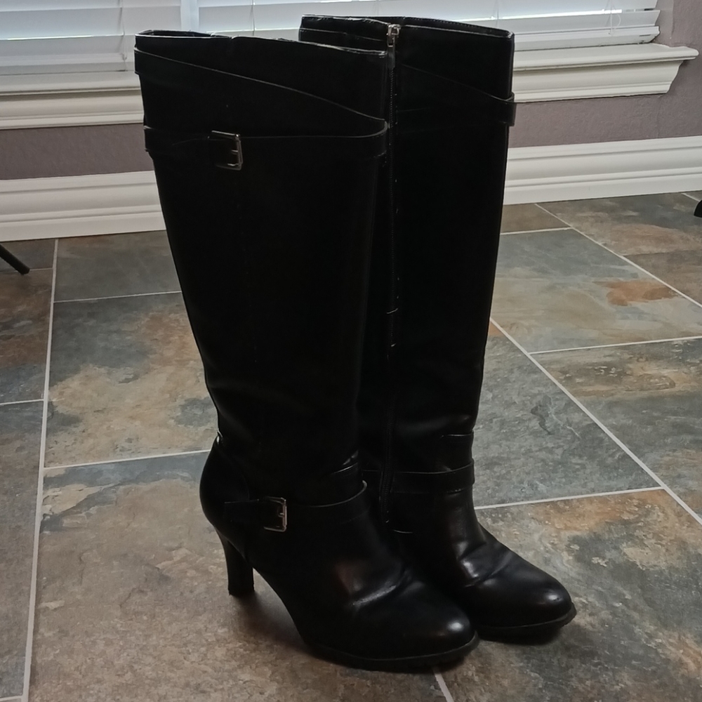 Chaps Fargo Boots 8.5